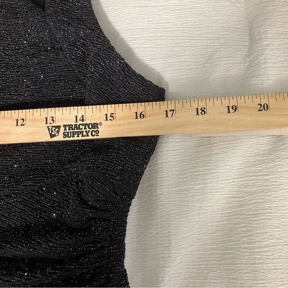 Eliza J Cocktail Dress Black with Mtalic Sparkle size 6 - Picture 3 of 9